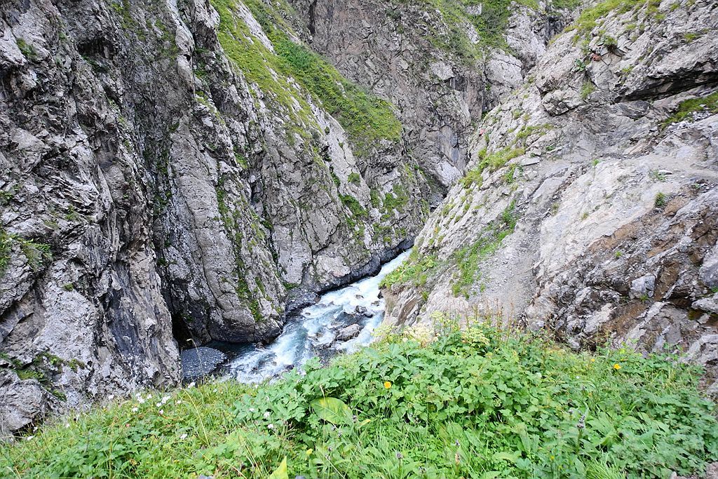 陕北子长强家沟道情